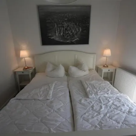 K 73 Eg - Ferienwohnung Mit Terrasse Und Sauna Apartment Marienfelde